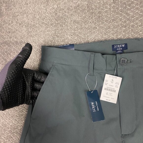 J. CREW Tech Pants Men's 31 x 30 Fits 33.5 x 29.5 Slim Fit Gray Chino Flex AA712 - Picture 3 of 15